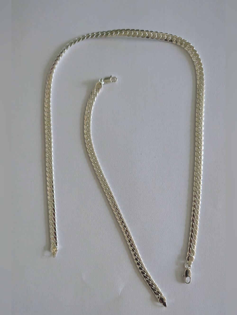 Siga Silver Or Gold Necklace Set